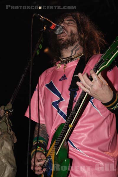 SOULFLY - 2006-03-19 - PARIS - Le Bataclan - 